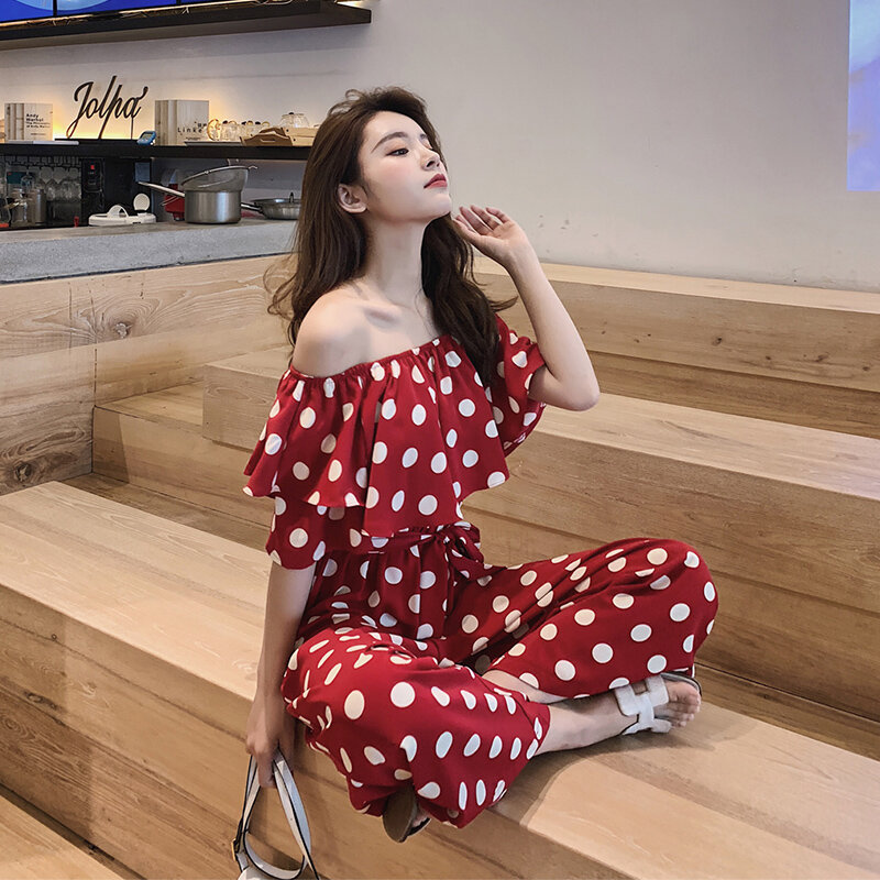 Boho Chic Polka Dot Jumpsuit 2019 Off ไหล่ Flunce เกาหลี Overalls ลูกไม้กว้างขา Elegant Jumpsuits สำหรับสตรี 2019 DD2160