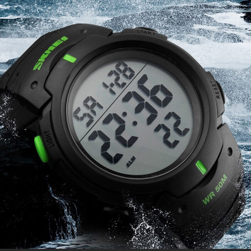 ساعة عسكرية رقمية LED للرجال ، ساعة سباحة غوص 50 متر ، ساعات يد رياضية عصرية للخارج ، ساعة رجالية SKMEI 2018