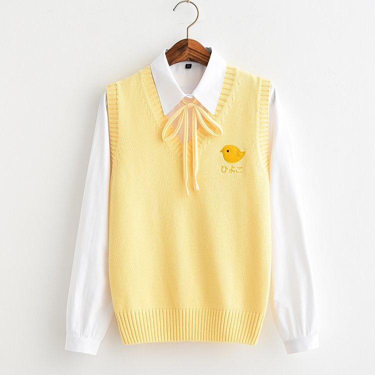 All-match yellow girl style Yellow chick embroidery Bottoming sweater vest yellow rope