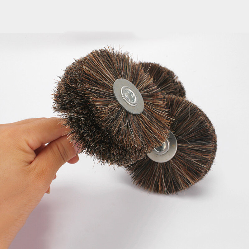 Полировочная щетка для волос с изображением конского дерева