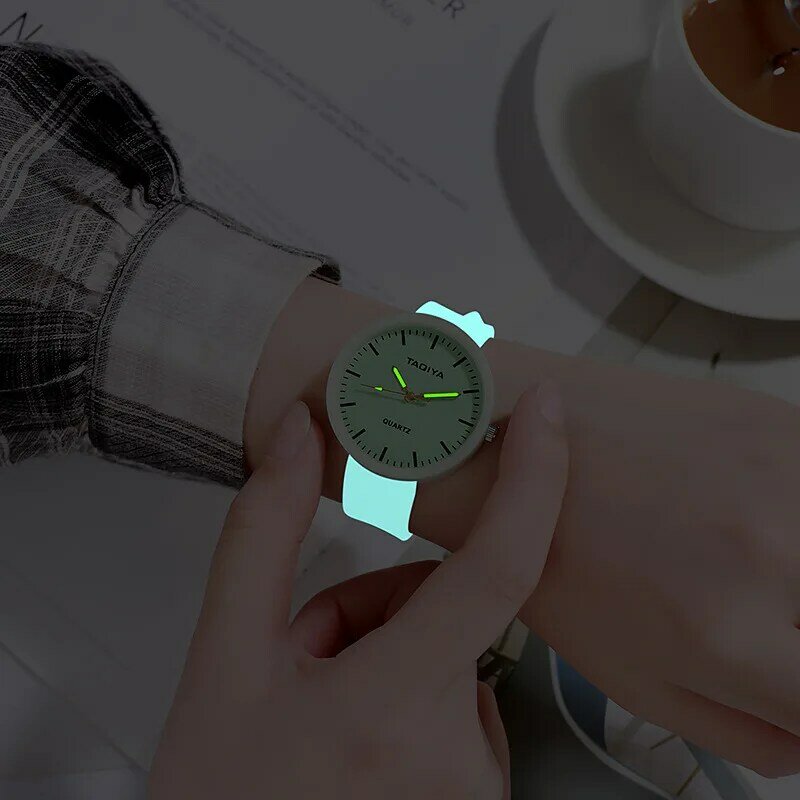 Wholesale Watches Quartz Women Children Creative Luminous Silicone Brand Lovers Romantic Gifts Clock Relogio Feminino Top Sell