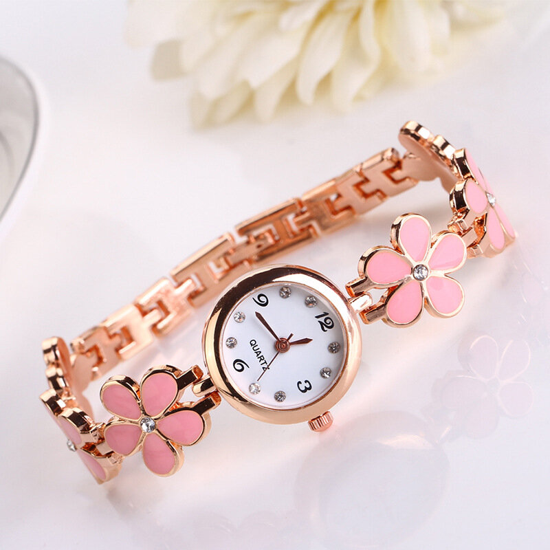 Nowe mody kwiat kobiety zegarki kwarcowe analogowy różowy kryształowa bransoletka Wrist Wacth sukienka damska zegarek montre femme