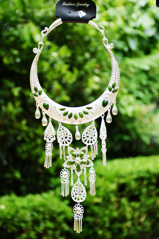 Многофункциональное этническое модное винтажное ожерелье с вышивкой, ожерелье с большим крутящим моментом, уникальное серебряное ожерелье Miao для выступлений на сцене