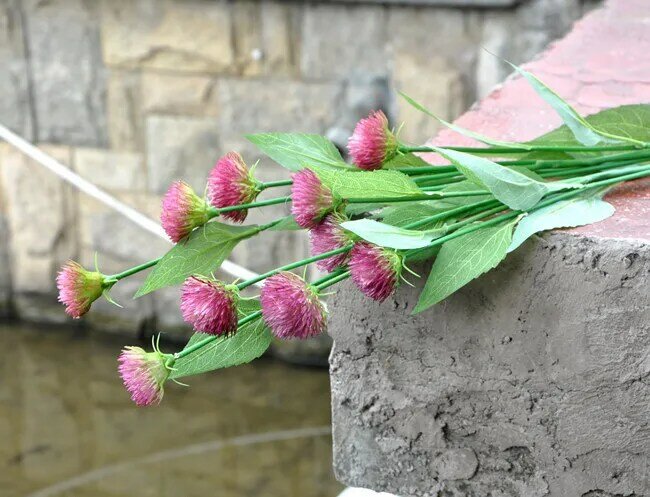 Venta de fábrica] poste de crisantemo Flor de simulación de fábrica de flores artificiales simulación de apertura de flores con guerra de Casa de boda
