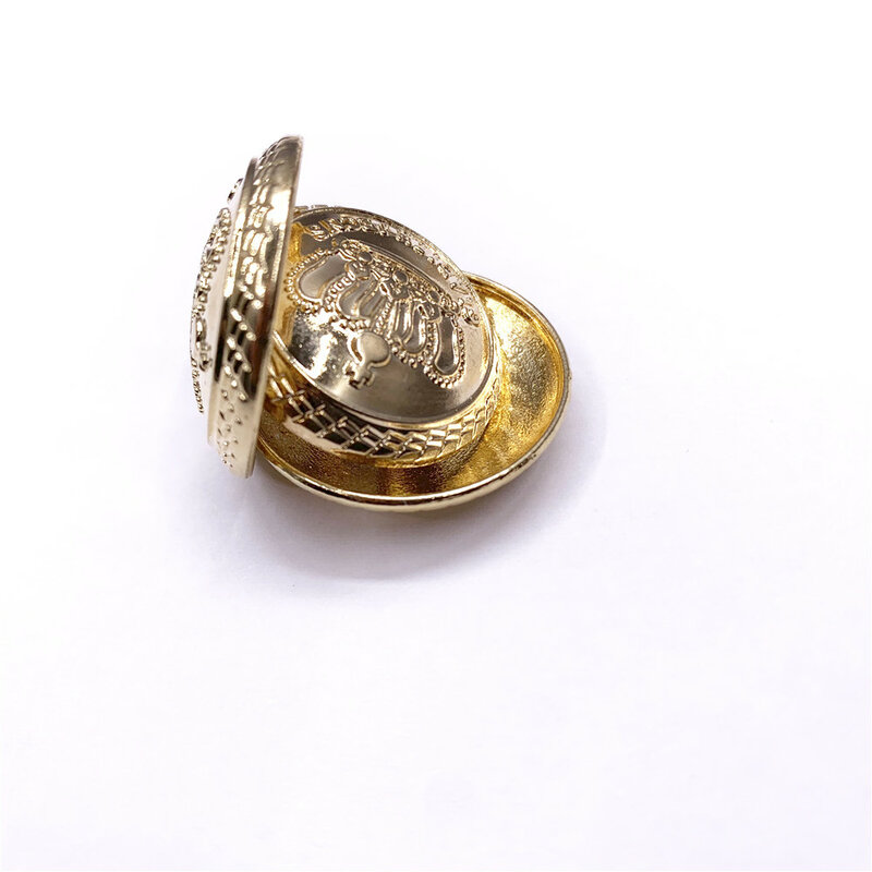 Corona bottone in metallo oro o argento colorz maglione cappotto pulsanti decorazione accessori FAI DA TE 10 pz/lotto JS-0001