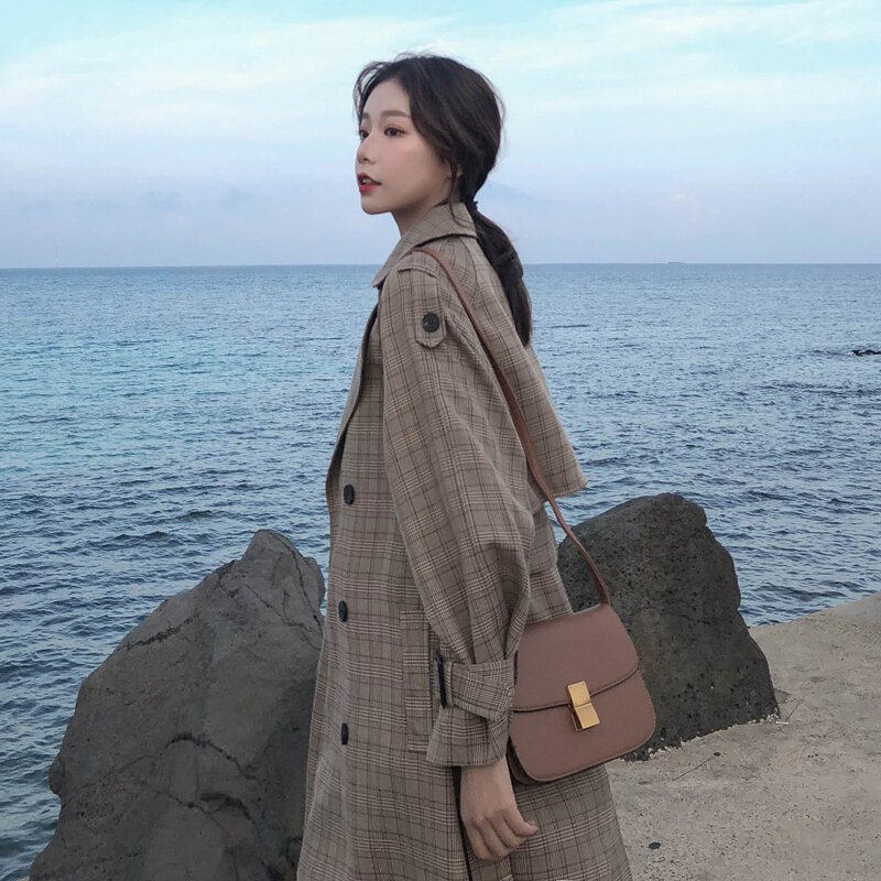 Gabardina de estilo coreano para mujer, abrigo largo a cuadros con doble botonadura y cinturón, holgado de gran tamaño, prendas de vestir exteriores con solapas de tormenta