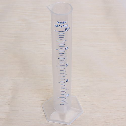 Tubo graduado plástico transparente de 50 ml asequible.