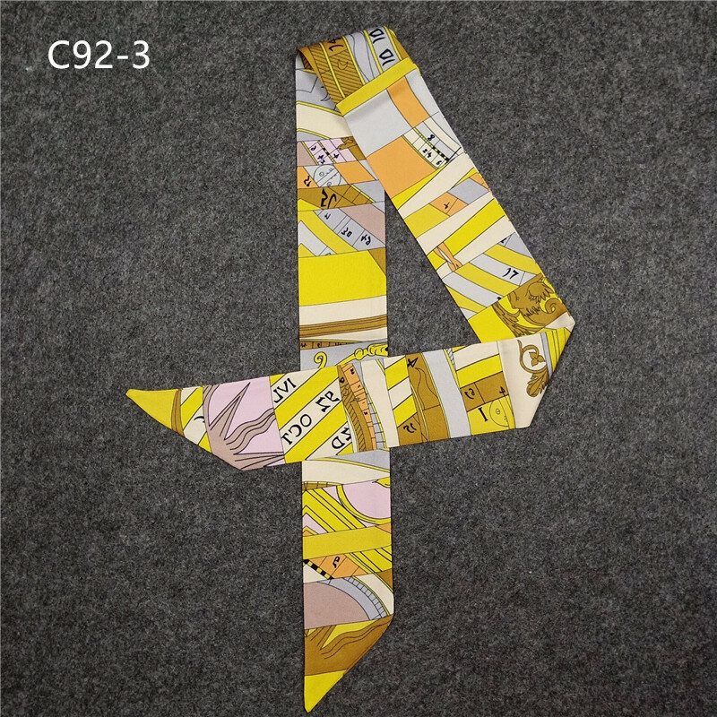 2023 neue Dünne Schal Brief Plaid Druck Silk Schal Für Frauen Luxus Marke Foulard Frauen Krawatte Mode Kopf Schals Für damen
