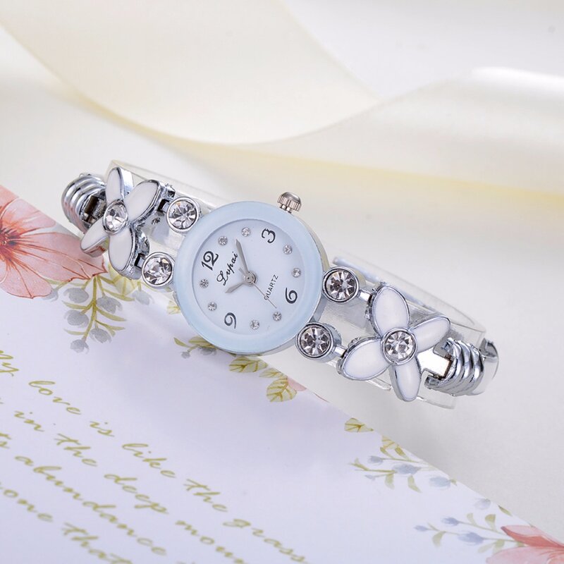 여자의 네 잎 클로버 꽃 블라인드 라인 석 아날로그 손목 쿼츠 시계