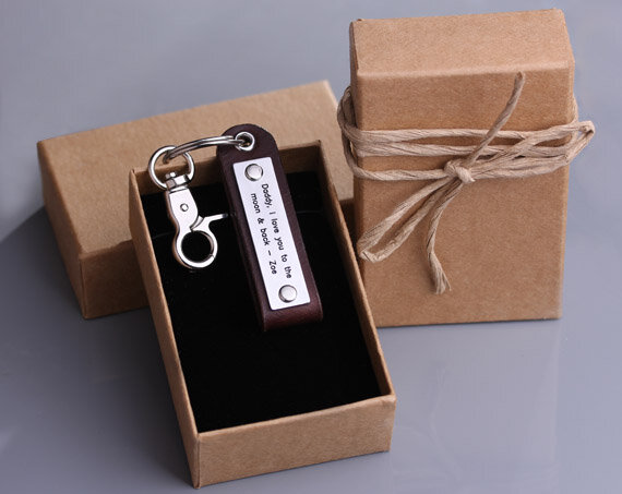 Porte-clés en cuir personnalisé pour hommes, fait à la main, idée cadeau Unique pour le jour