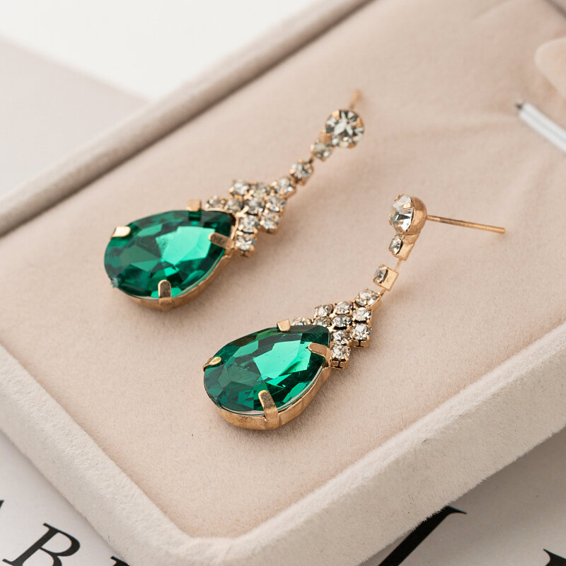 YFJEWE Fashion Colorful Shiny Rhinestone Water Drop Earrings for Women Elegant Dangle Earrings Jewelry Christmas Gifts E038