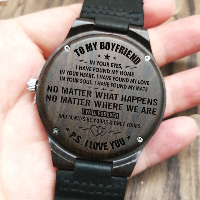 Para o meu namorado eu vou para sempre e sempre ser seu e só o seu relógio de madeira gravado