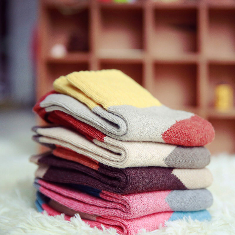 Calcetines tobilleros de algodón para mujer, calcetín de lana gruesa, a la moda, para invierno
