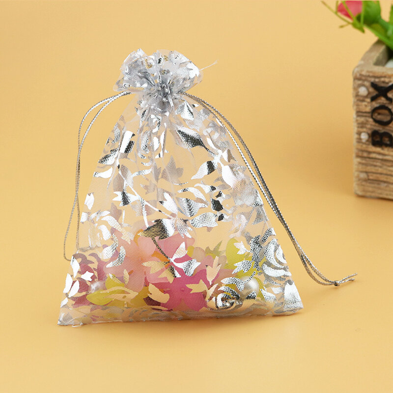 Bolsas de Organza blancas para embalaje de joyería, pequeñas bolsas con dijes de boda, bolsa de regalo con diseño de rosa, 7x9cm, 100 unids/lote, nueva moda