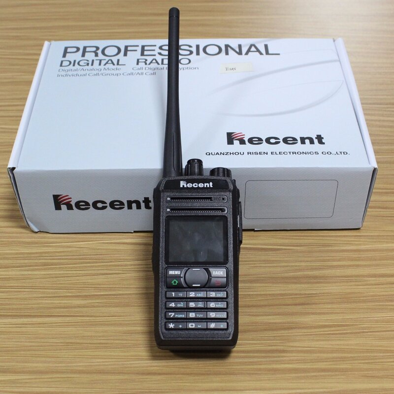 2 pc/lote novo 4 w profissional rádio digital walkie talkie 619d uhf dpmr em dois sentidos interfone falar sms com teclado display lcd