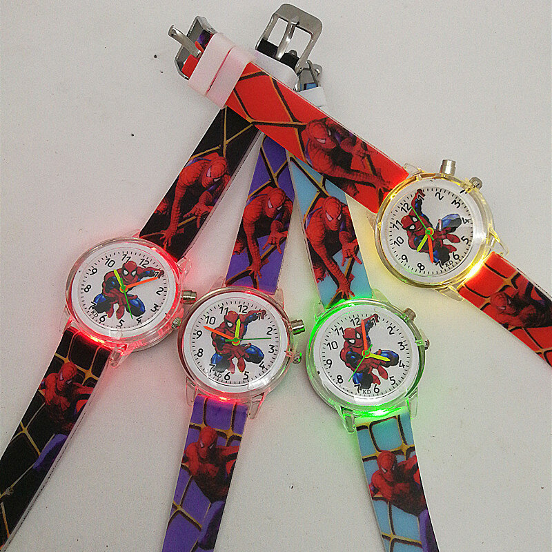 Spiderman dzieci zegarki kot kreskówka elektroniczna lampa kolorowa źródło dziecięcy zegarek dziewczyny urodziny dzieci zegar na prezent nadgarstek