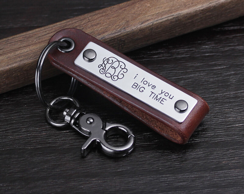 Monogramm Leder Keychain-Personalisierte Keychain-Initial Leder Keychain-ICH liebe sie Große Zeit Schlüsselbund-Geschenk für ihn-Hus