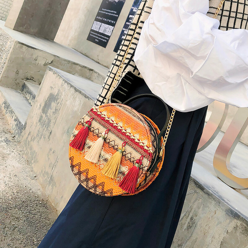 Sacos para as mulheres 2019 bolsa de ombro feminino ins super fogo vento nacional corrente portátil pequeno saco redondo borla pacote saco feminino