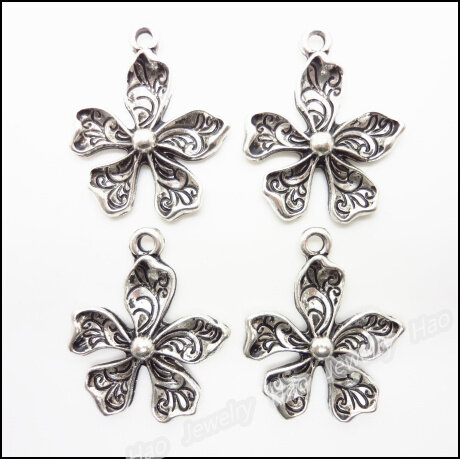 60 sztuk w stylu Vintage Charms wisiorek kwiat tybetański srebrny stop cynkowy Fit bransoletka naszyjnik DIY metalowe komponenty do biżuterii