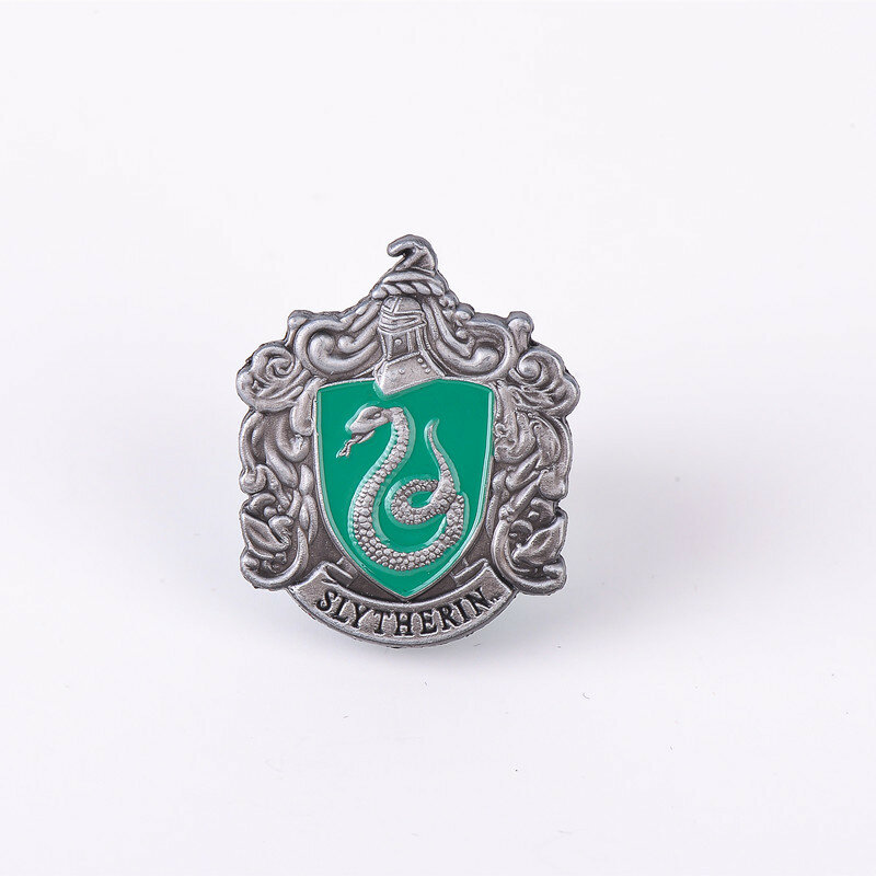 1pcs Hogwarts School Badge Pins Brooch Gryffindor Ravenclaw Slytherin Hufflepuff Badge Cosplay Collection Gift Accessories