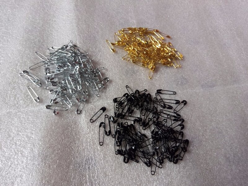 200 stücke 18mm schwarz/gold/silber sicherheit pin für schmuck/kleidung Kleidung zubehör Sicherheit Pins
