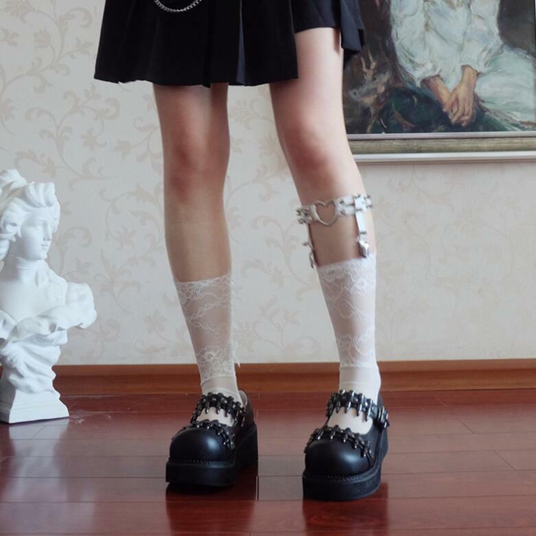Liga antideslizante negro JK uniforme calcetines hasta el gemelo hebilla calcetín cierre pierna anillo femenino pantorrilla japonesa pierna cinturón bala zapatos plataforma