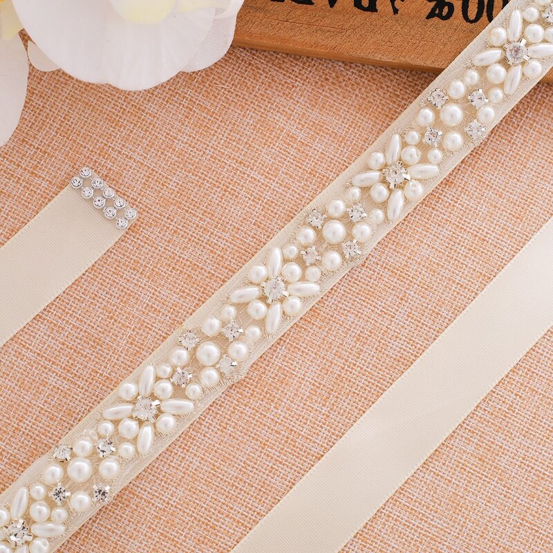 SESTHFAR Pearls Wedding Belt Handmade Crystal Bridal Sash Simple Silver Rhinestones Bridal Belt Sash For Wedding Dresses