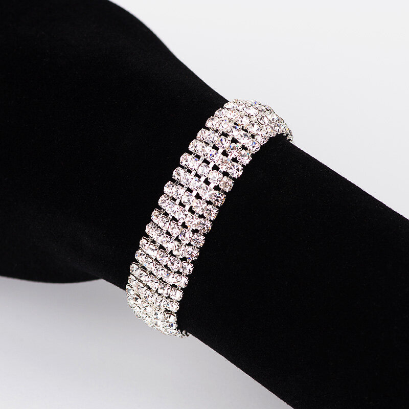 YFJEWE 2018 elegante moda strass signore breve cristallo multistrato braccialetto nappa femminile boemia prezzo all'ingrosso B017