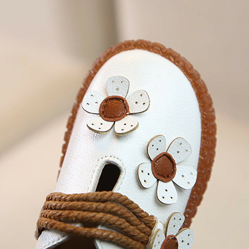 Мягкие тонкие туфли принцессы с цветочным рисунком для маленьких девочек; сандалии на плоской подошве; обувь для мальчика; mai019322