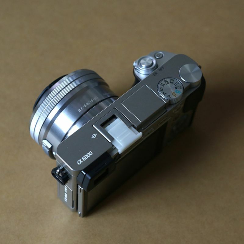 ホットシューカバーキャップアンチダスト抗衝撃カムソニー FA-SHC1M A6000 A7 A9 RX100 デジタル一眼レフカメラ #328