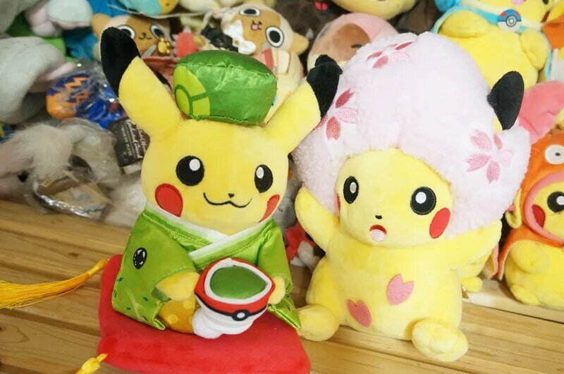 2019 New Pokemon anime game 2pcs sakura Pikachu&Eievui's Easter Eevee Plush Doll Stuffed Toy Limited Plush Doll Toy