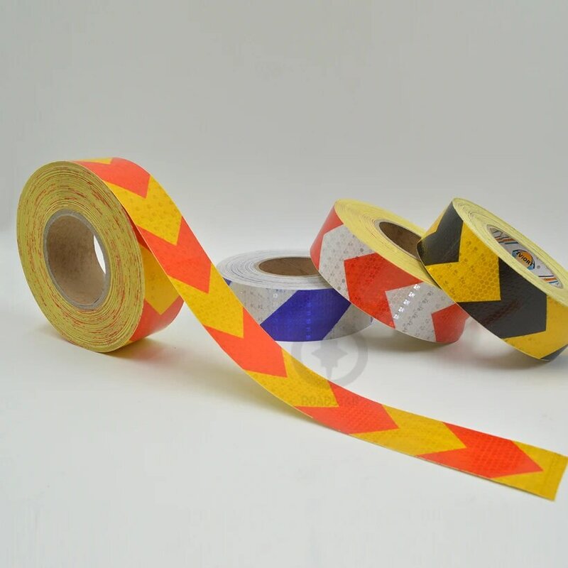 Roadstar-小さな光沢のある正方形の粘着性のある反射警告テープ、黄色の赤、車用の矢印印刷、5cm x 3m