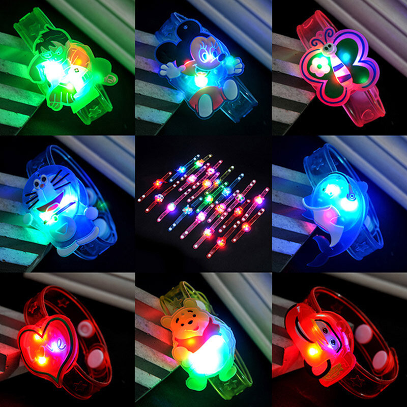 การ์ตูน Illuminated สายรัดข้อมือตกแต่ง LED สีสัน LED นาฬิกาเด็กเด็กเรืองแสงส่องสว่างของเล่นแฟลชสายรัดข้อมือ
