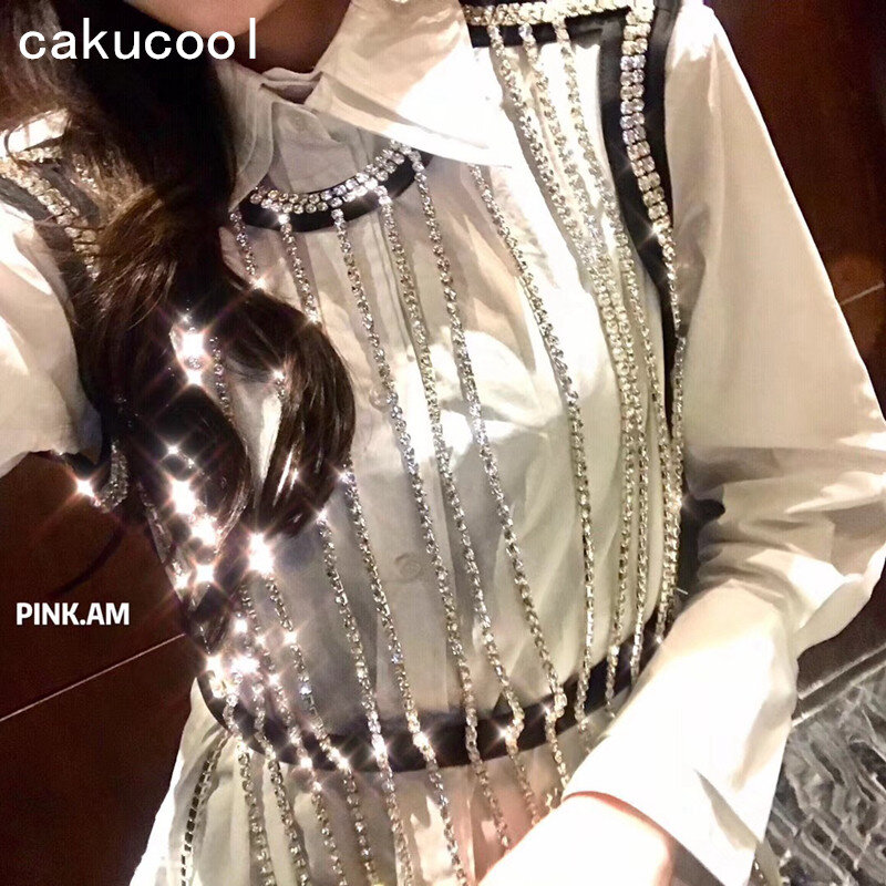 Cakucool 블링 다이아몬드 체인 조끼 및 흰색 긴팔 블라우스 셔츠, 세련된 할로우 아웃 블라우스 탑, 한국 여성 블라우스, 신상