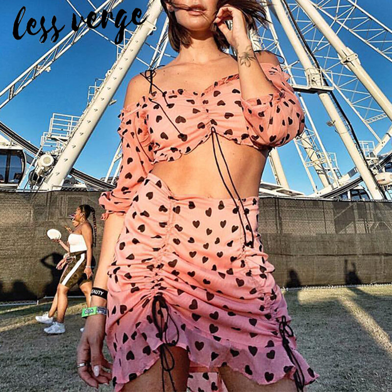 Lessverge różowy nadruk szyfonowa dwuczęściowy zestaw stroje falbaniasta sukienka z odkrytymi ramionami garnitur zasznurować boho krótki top Bodycon mini zestaw spódnic