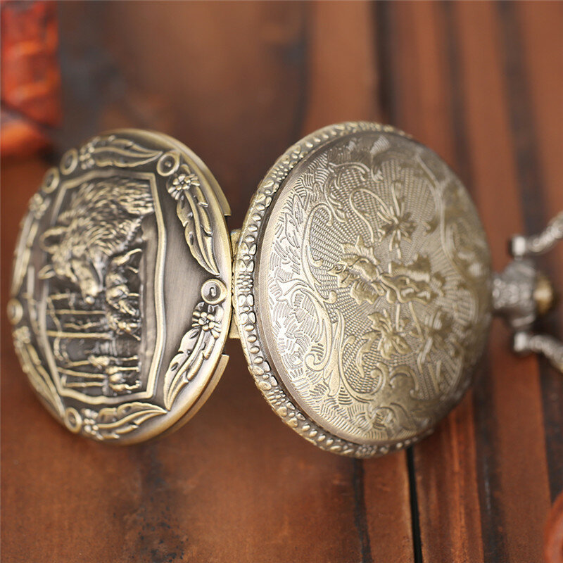 Relógio de bolso retro bronze para homens e mulheres, relógio de quartzo criativo com colar corrente, pingente elegante animal incrível lobo selvagem, melhor presente