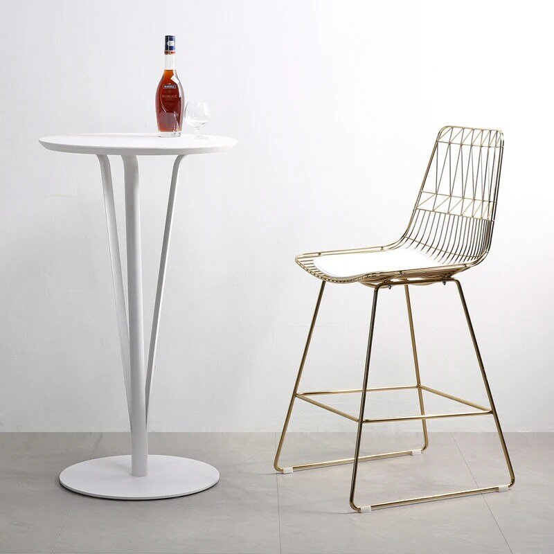 Fauteuil nordique en fer forgé barre métallique, fauteuil nordique minimaliste en fer forgé barre métallique moderne chaise haute en maille métallique créative