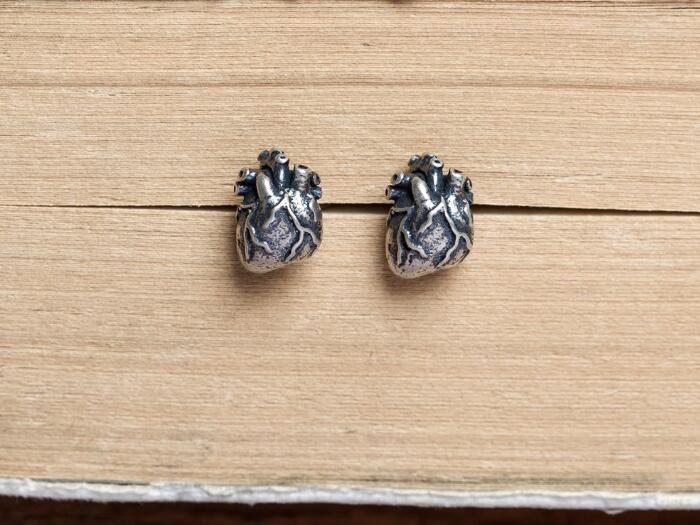 Fashion Punk Retro Real 925 orecchini in argento Sterling orecchini anatomici a forma di cuore umano prevengono l'allergia gioielli di personalità