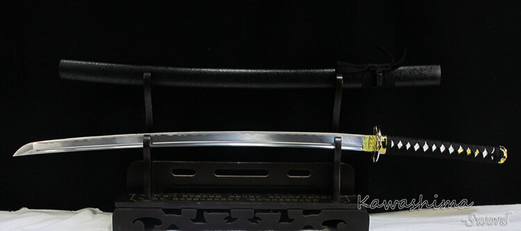 Katana japonais en acier véritable | Froissé à la main, rainure sanguine pleine couleur noire, couteau de gaine en bois noir tranchant