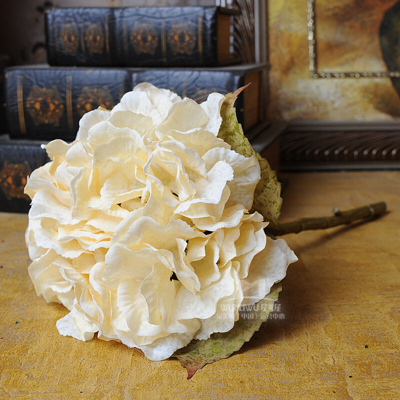 Европейский ретро высокий шелк ткань имитация гортензии цветы домашние ювелирные изделия оптом