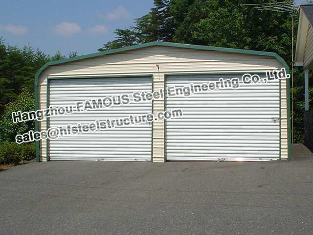 Garagem pré-fabricada da estrutura de aço para o estacionamento dos carros