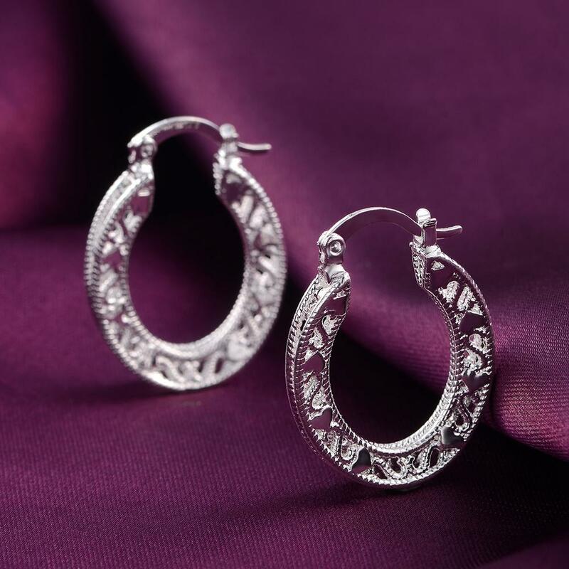 , VROUWEN favoriete kerstcadeau vrouwelijke retro delicate hollow ovale geometrie oorbellen mode Zilveren kleur sieraden LE002