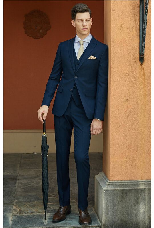 Handsome Two Buttons Groomsmen  Peak Lapel Groom Tuxedos Men Suits Wedding/Prom Best Man Blazer ( Jacket+Pants+Tie+Vest) A198