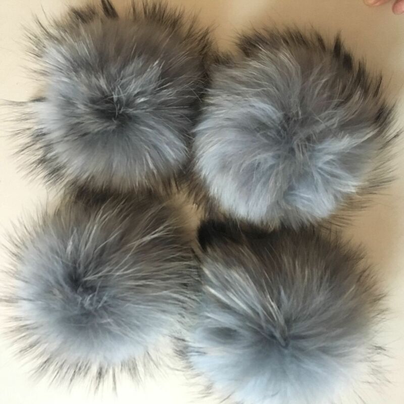 Wholesale 50pcs/lot DIY 13-17cm Real Raccoon Fur Pompoms Fur Balls For Hat Cap Beanies Shoes And Scarves Real Fox Fur Pom Poms