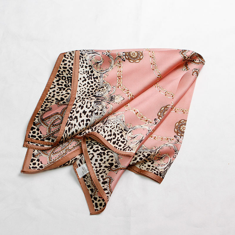 Bufanda cuadrada de seda para mujer, pañuelo con estampado de leopardo, a la moda, 21x21 pulgadas, 100%