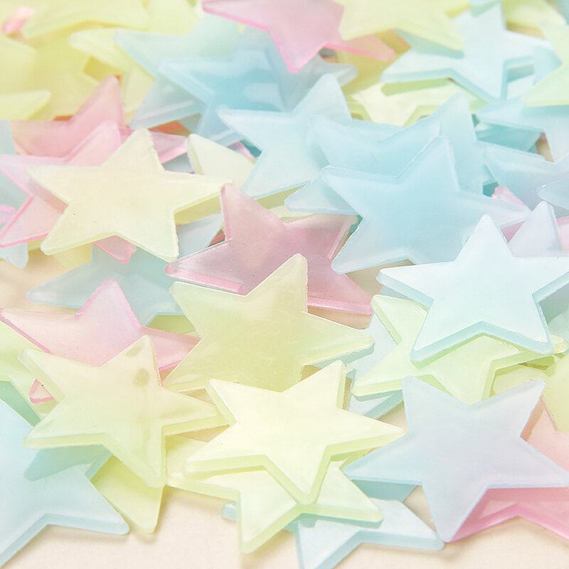 壁用の明るい星のステッカー,100枚,赤ちゃんの部屋用の接着剤,家の蛍光色