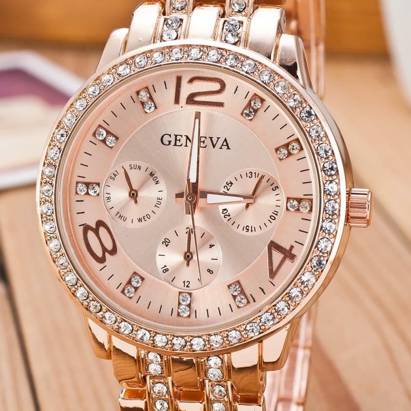 Montre à quartz Genève en cristal doré pour hommes et femmes, acier inoxydable, horloge décontractée, montres provoqué, marque célèbre, chaud, nouveau, 2023