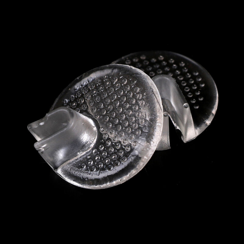 Weiche Silikon Vorfuß Pad Flip-Flops Pad Sommer Hausschuhe Transparent Kissen Entlasten Schmerzen für Schuhe Sandalen Toe Separator 2PCS