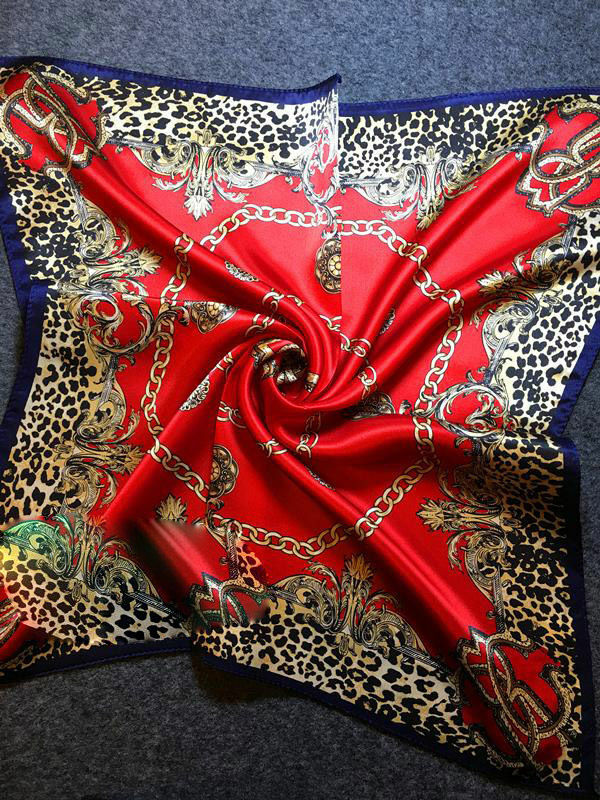 Bufanda cuadrada de seda para mujer, pañuelo con estampado de leopardo, a la moda, 21x21 pulgadas, 100%
