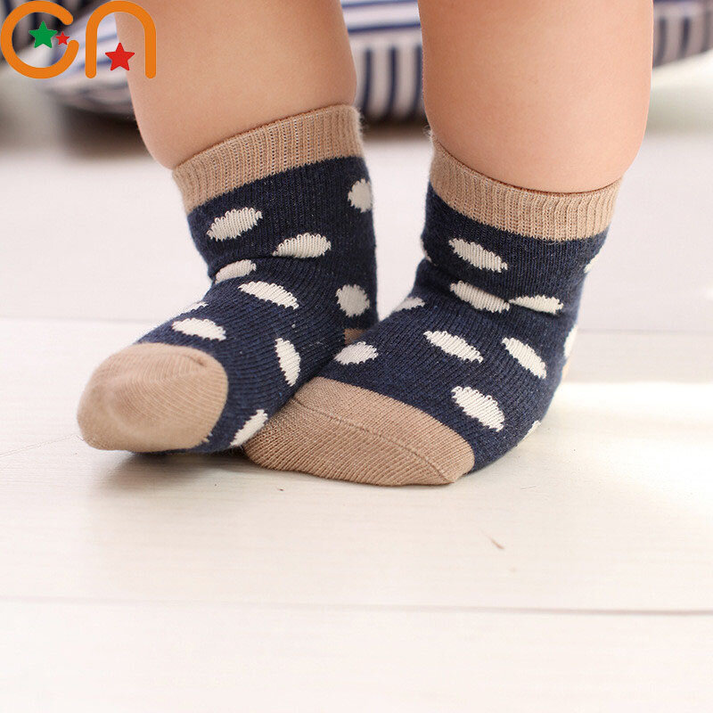 5 парт/Лот Детские хлопковые носки для мальчиков и девочек для новорожденных теплые в полоску в горошек модные на осень и зиму Мультяшные мягкие детские носки